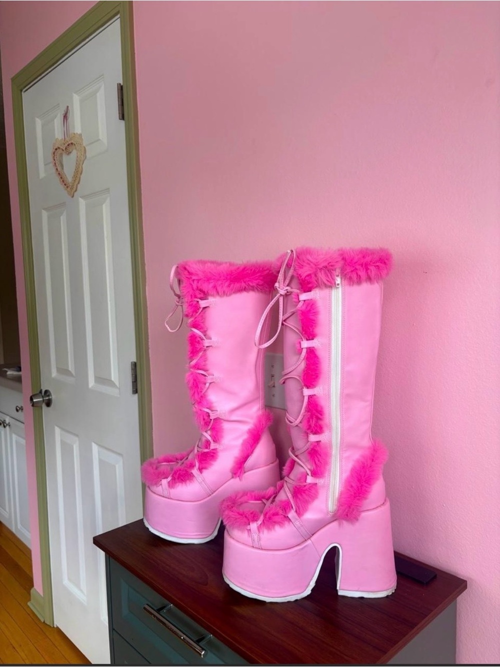 RARE Demonia Hot Pink Fur Platform Heeled Boots Camel 311